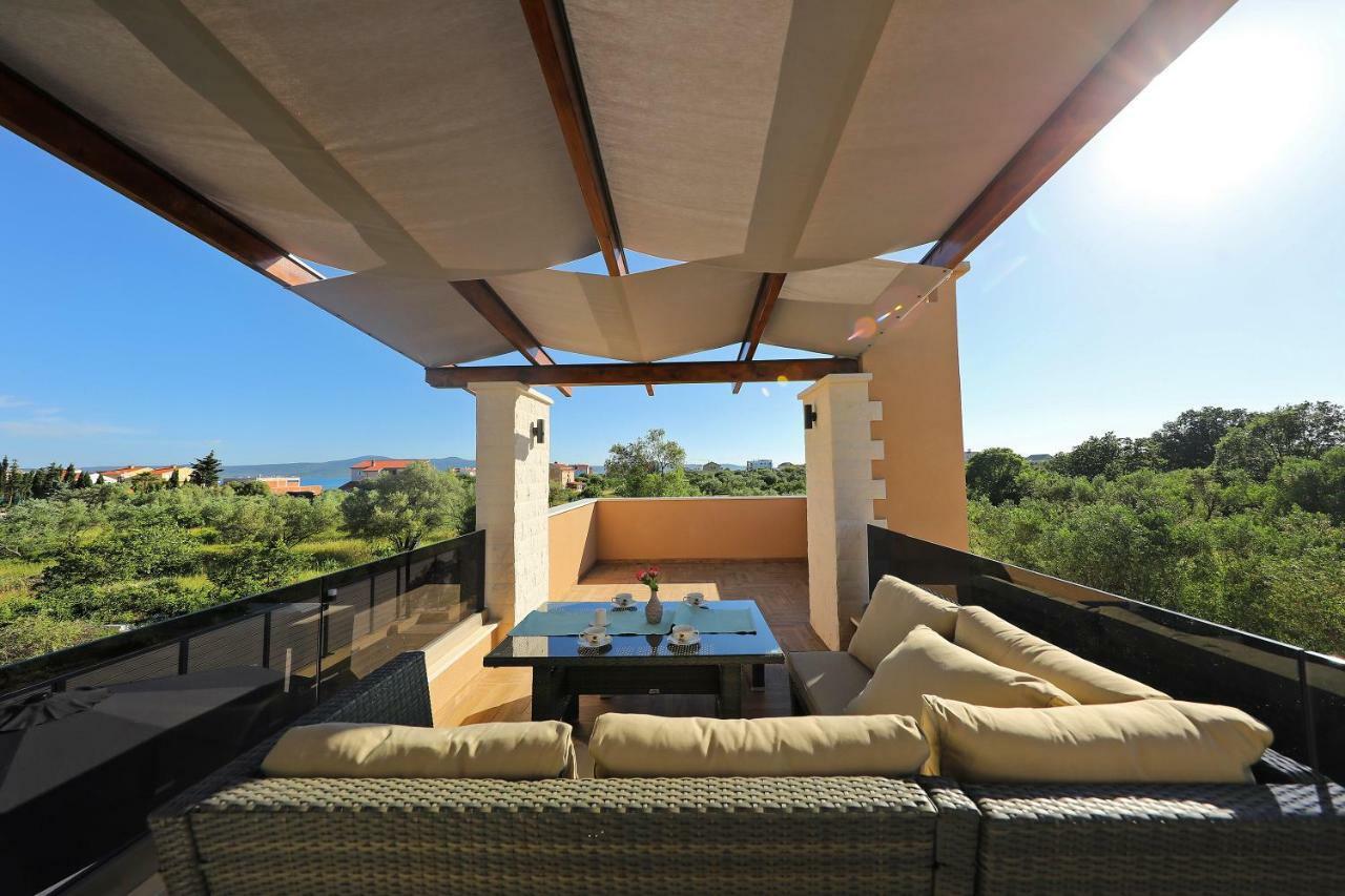 Vila Lapidem Sukošan Exterior foto
